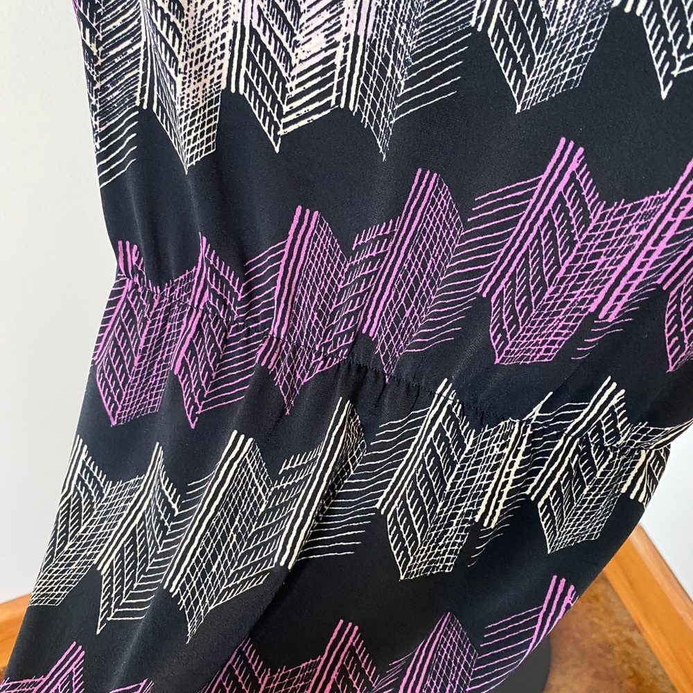 Banana Republic Sleeveless Top Black/Purple XSP - Picture 6 of 6
